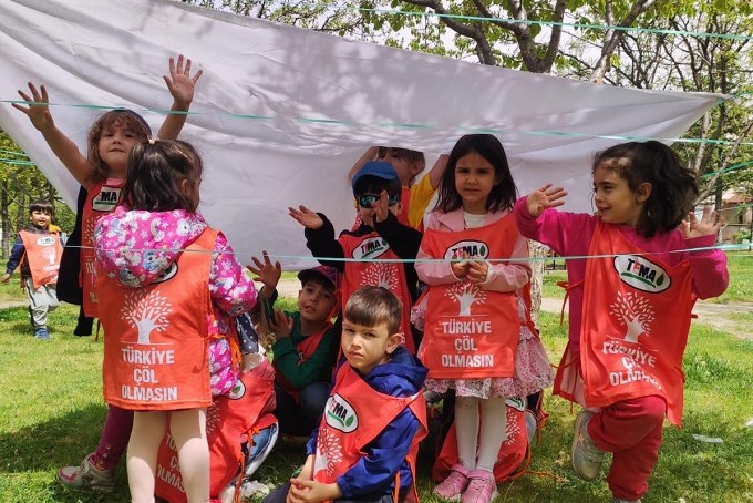 Mavi Gül Kreş Fen Doğa Etkinlikleri